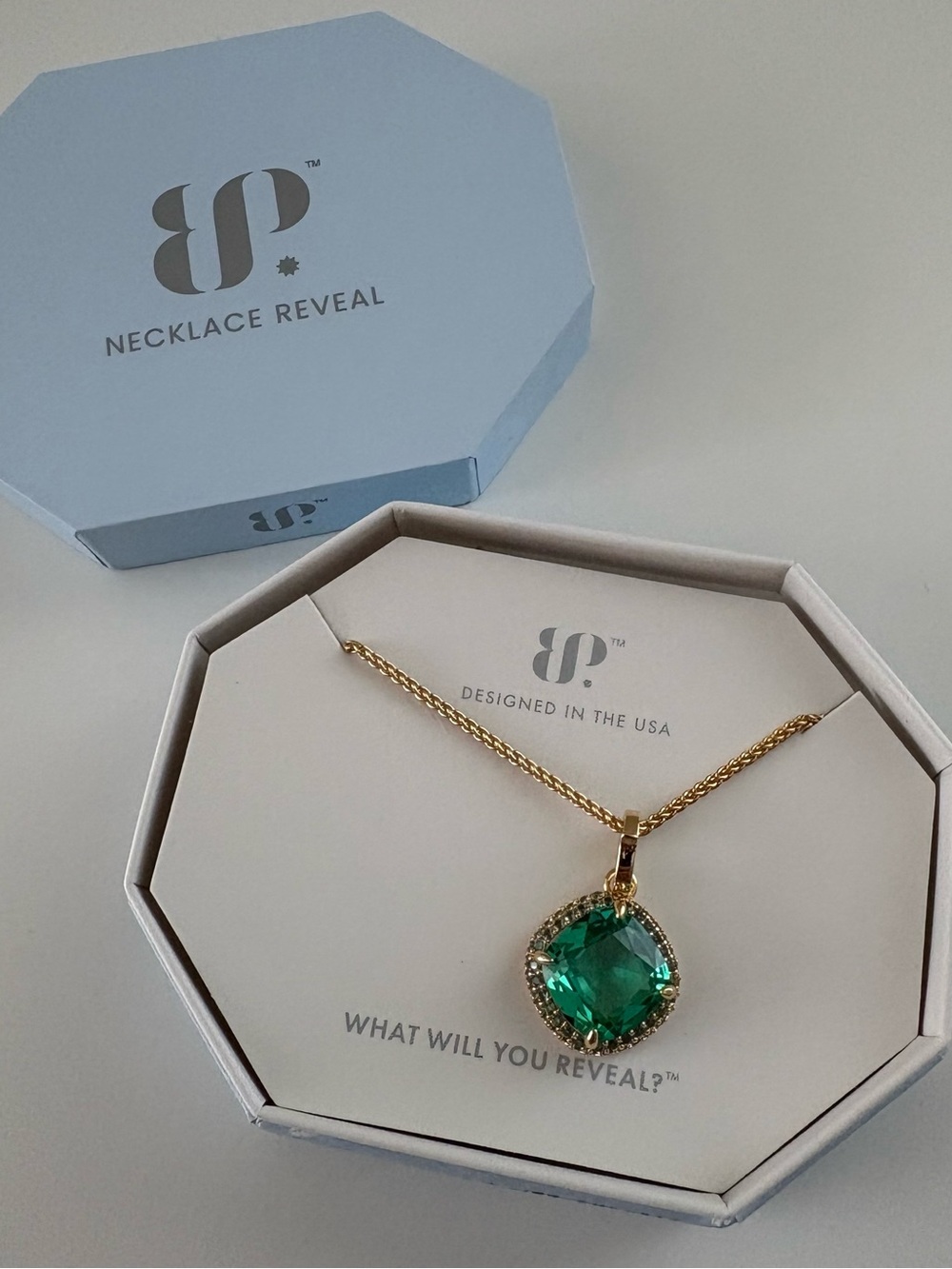 Bomb Party The Bonjour Necklace NK42333 Light Emerald Gold Plating